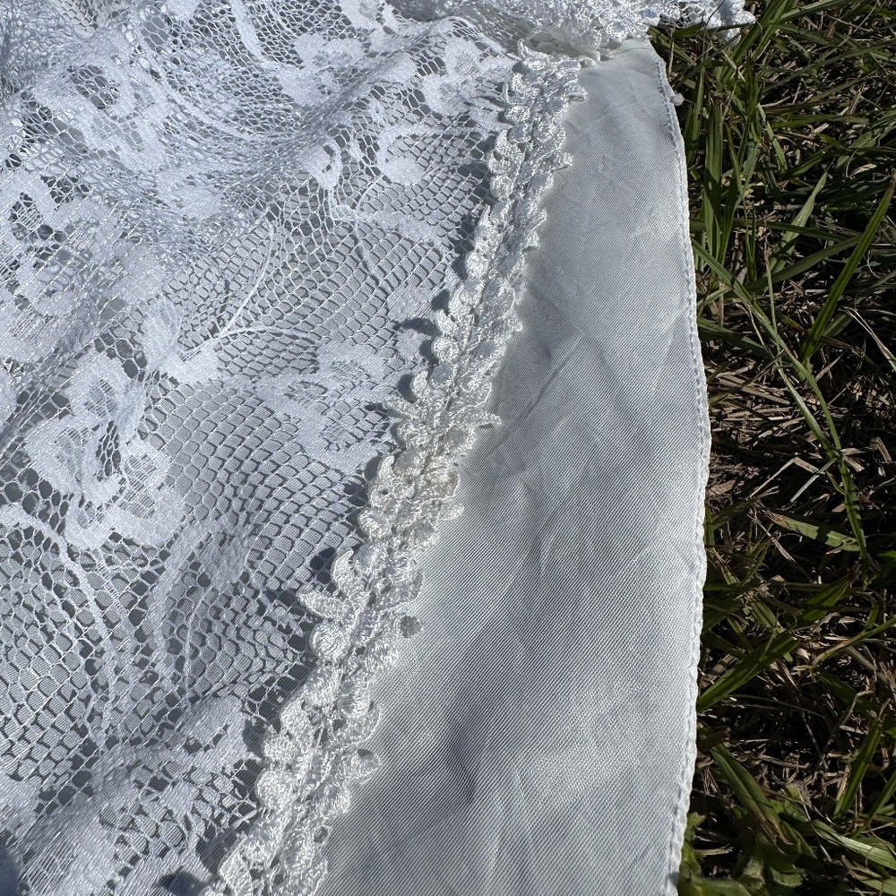 VINTAGE 1970s Restored Alfred Angelo White Wedding Dress w Lace Overlay & Train - Picture 11 of 16